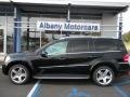 Black - GL 550 4Matic Photo No. 1