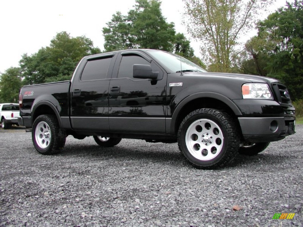 2006 F150 FX4 SuperCrew 4x4 - Black / Black/Medium Flint photo #17
