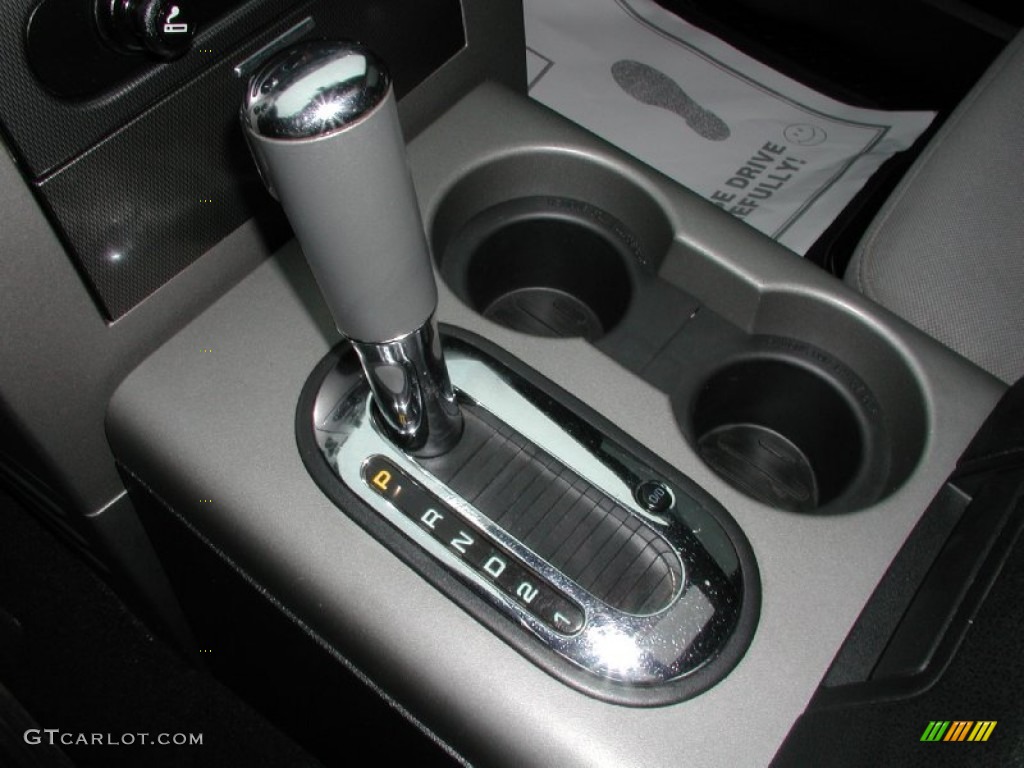 2006 Ford F150 FX4 SuperCrew 4x4 Transmission Photos
