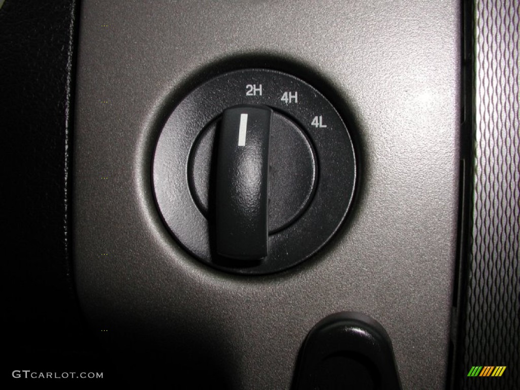 2006 F150 FX4 SuperCrew 4x4 - Black / Black/Medium Flint photo #62