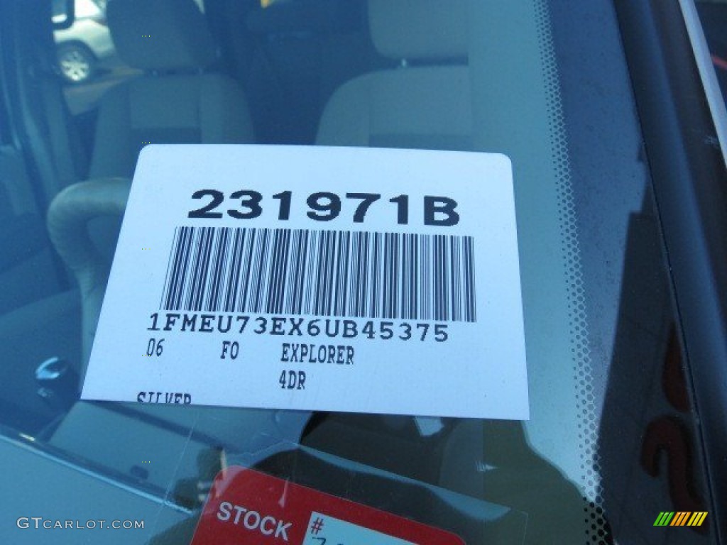 2006 Explorer XLT 4x4 - Silver Birch Metallic / Stone photo #21