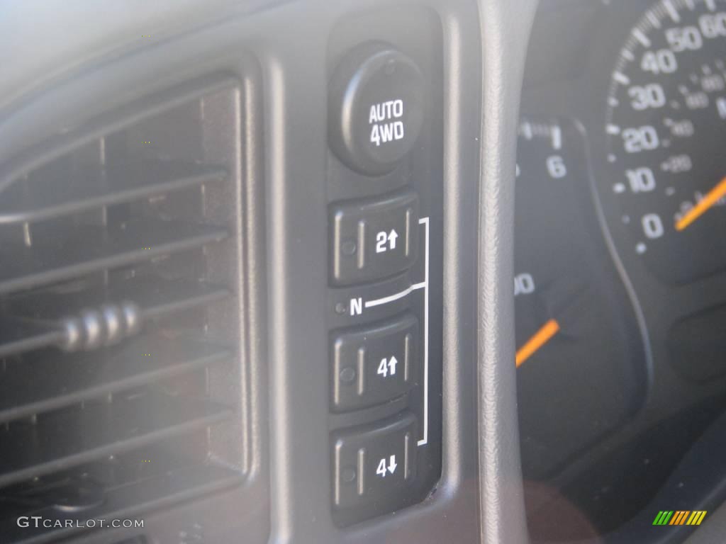 2005 Silverado 1500 Z71 Regular Cab 4x4 - Dark Blue Metallic / Dark Charcoal photo #18