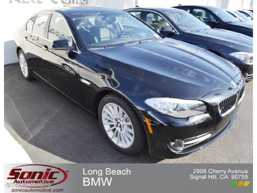 Black Sapphire Metallic BMW 5 Series