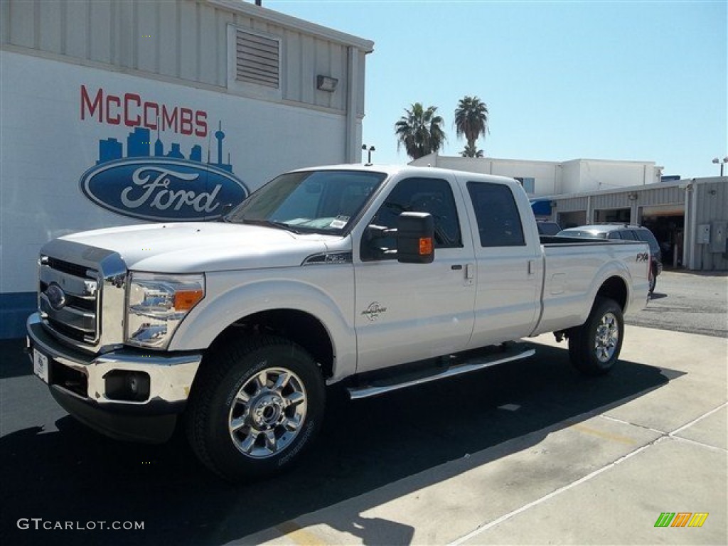 2012 F350 Super Duty Lariat Crew Cab 4x4 - Oxford White / Adobe photo #1