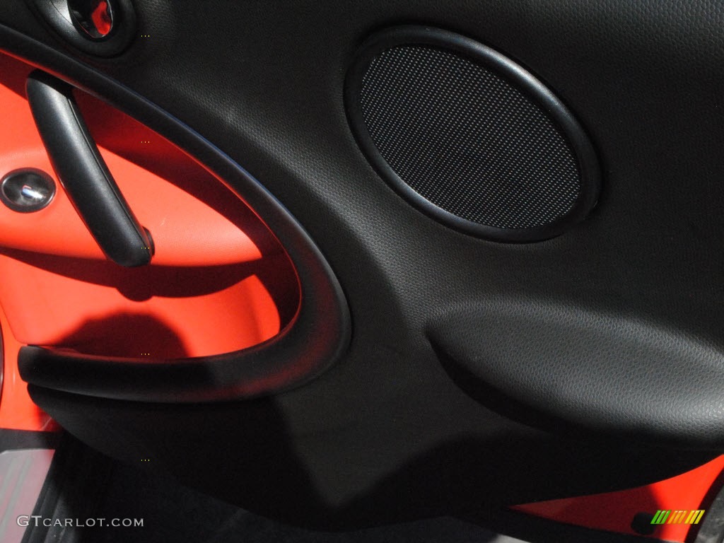 2012 Cooper S Countryman - Pure Red / Carbon Black photo #10