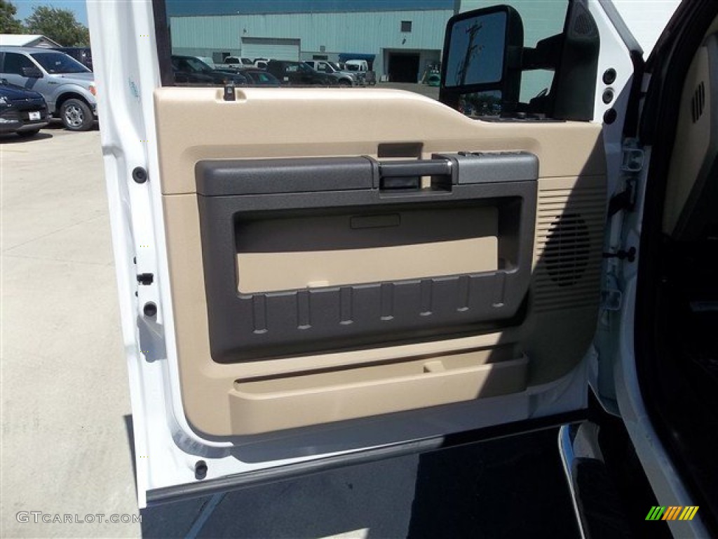 2012 F350 Super Duty Lariat Crew Cab 4x4 - Oxford White / Adobe photo #32