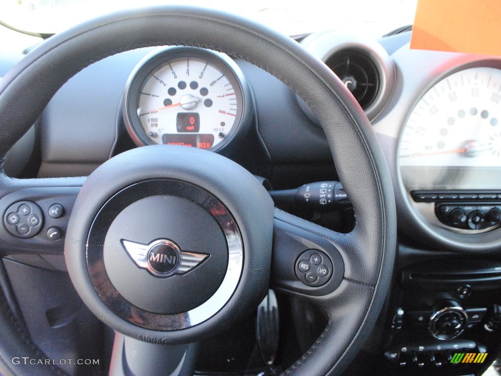 2012 Cooper S Countryman - Pure Red / Carbon Black photo #25