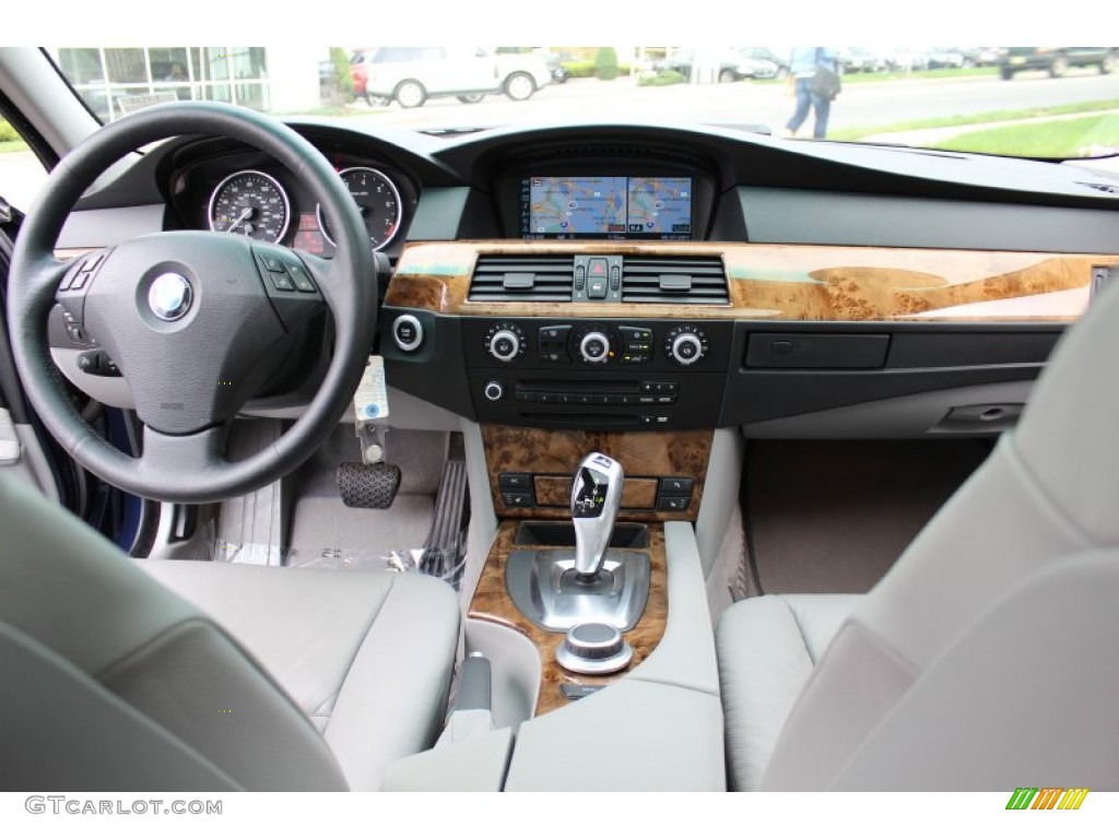 2008 BMW 5 Series 535i Sedan Grey Dashboard Photo #71718355