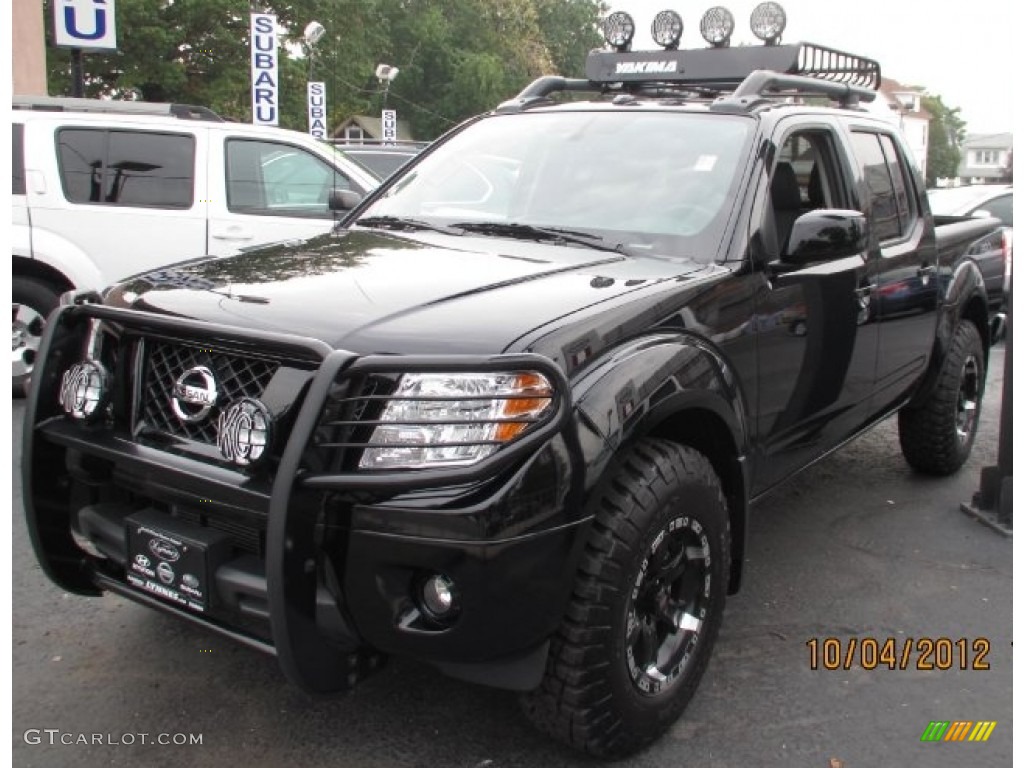 2012 Frontier Pro-4X Crew Cab 4x4 - Super Black / Pro 4X Graphite/Red photo #1