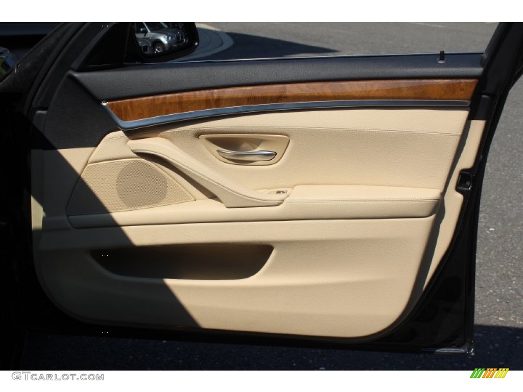 2012 5 Series 528i xDrive Sedan - Dark Graphite Metallic II / Venetian Beige photo #25