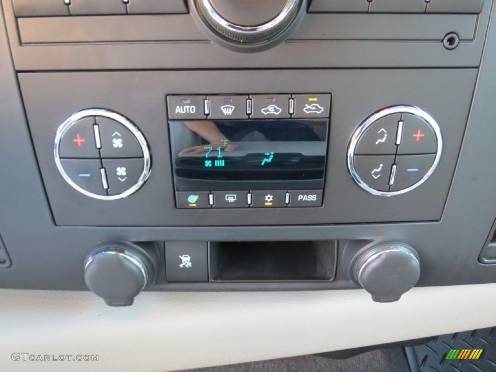 2008 Silverado 1500 LT Crew Cab - Summit White / Light Titanium/Ebony Accents photo #35