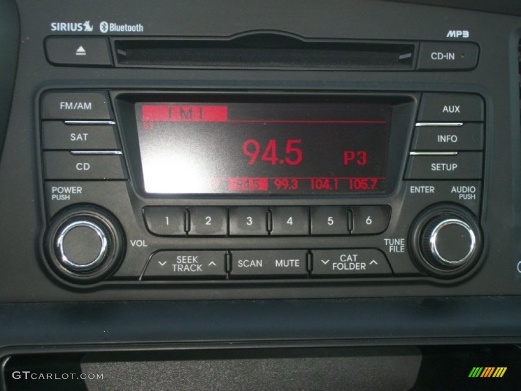 2011 Kia Optima LX Audio System Photos
