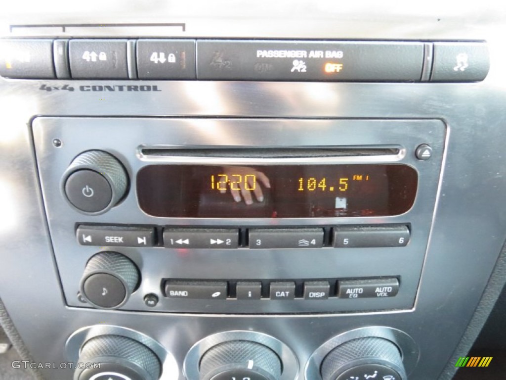 2007 Hummer H3 Standard H3 Model Audio System Photo #71721841