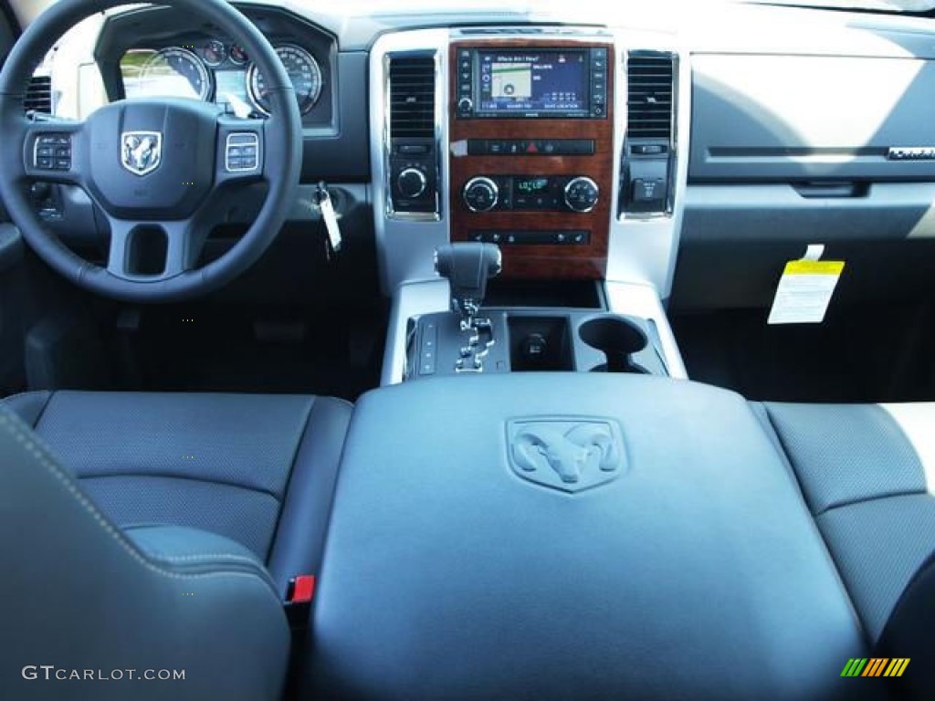 2012 Ram 1500 Laramie Crew Cab 4x4 - Bright White / Dark Slate Gray photo #12