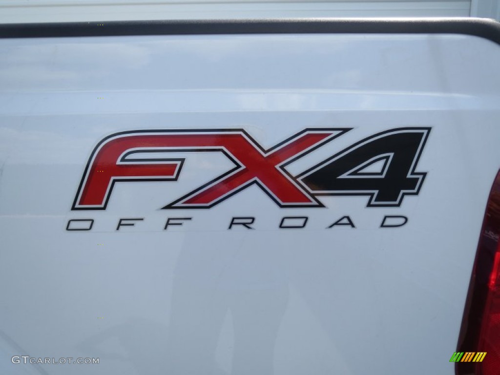 2012 F250 Super Duty XLT Crew Cab 4x4 - Oxford White / Steel photo #16