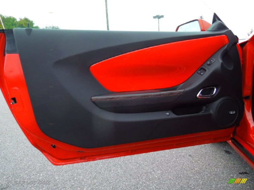 2010 Chevrolet Camaro SS/RS Coupe Black/Inferno Orange Door Panel Photo #71724328