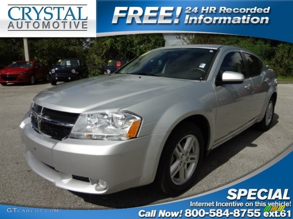 Bright Silver Metallic Dodge Avenger