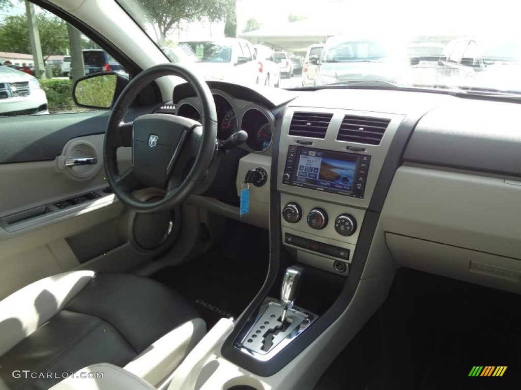 2010 Avenger R/T - Bright Silver Metallic / Dark Khaki/Light Graystone photo #15