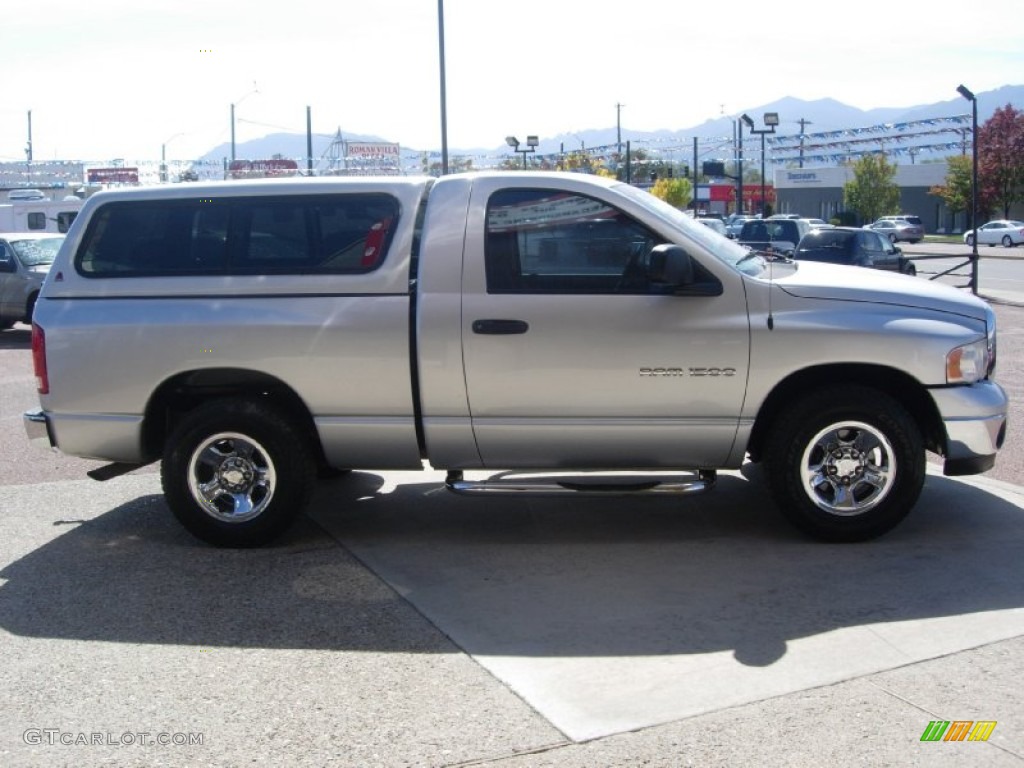 2003 Ram 1500 ST Regular Cab - Bright Silver Metallic / Dark Slate Gray photo #12