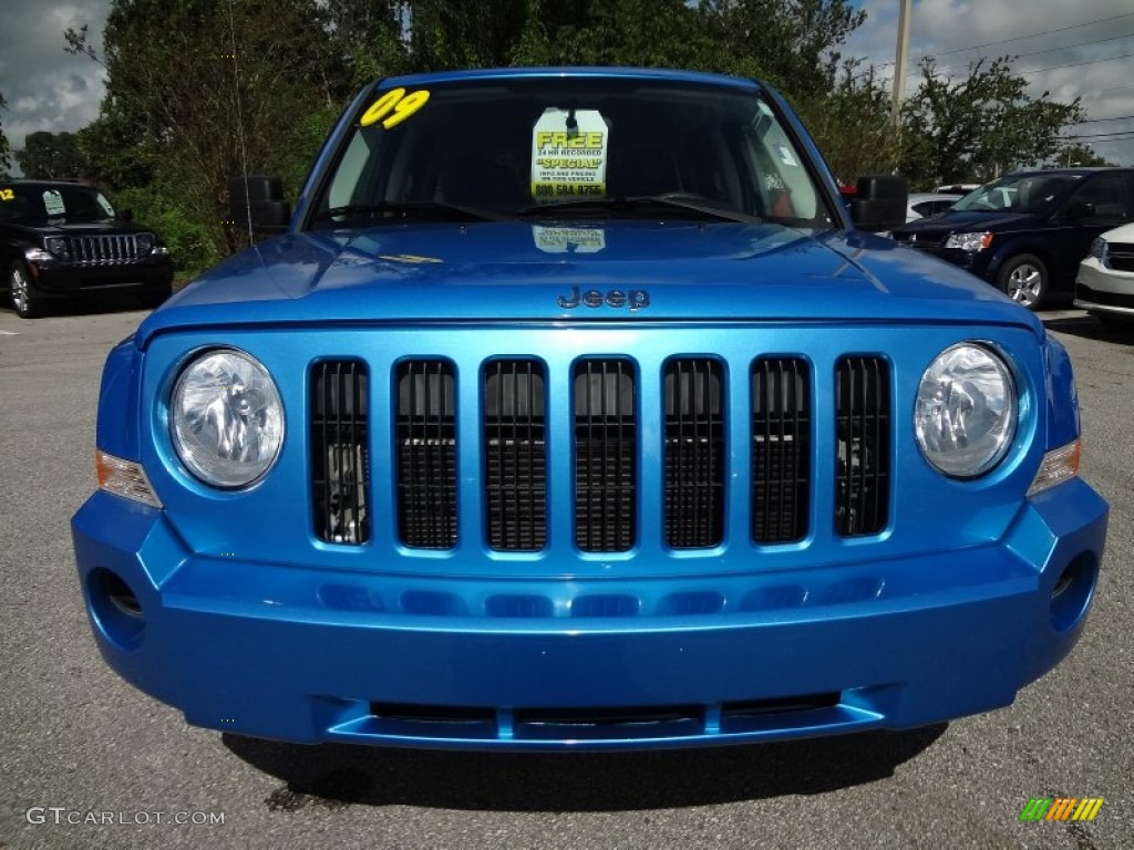2009 Patriot Sport - Surf Blue Pearl / Dark Slate Gray/Medium Slate Gray photo #14