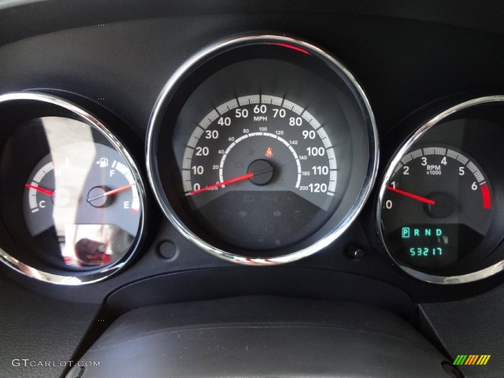 2010 Dodge Caliber SXT Gauges Photo #71727083
