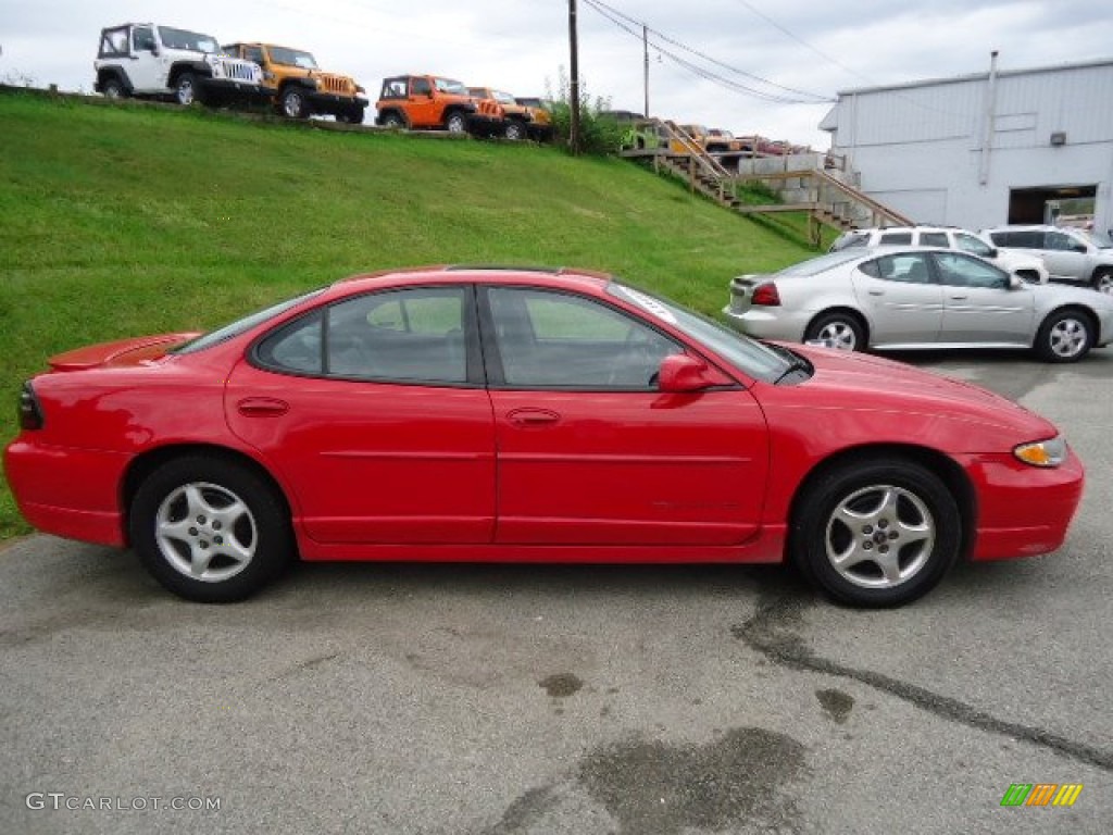 1999 Grand Prix GT Sedan - Bright Red / Graphite photo #6
