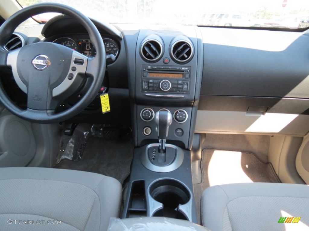 2011 Rogue S - Pearl White / Gray photo #18