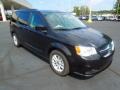 Brilliant Black Crystal Pearl 2013 Dodge Grand Caravan SXT Exterior