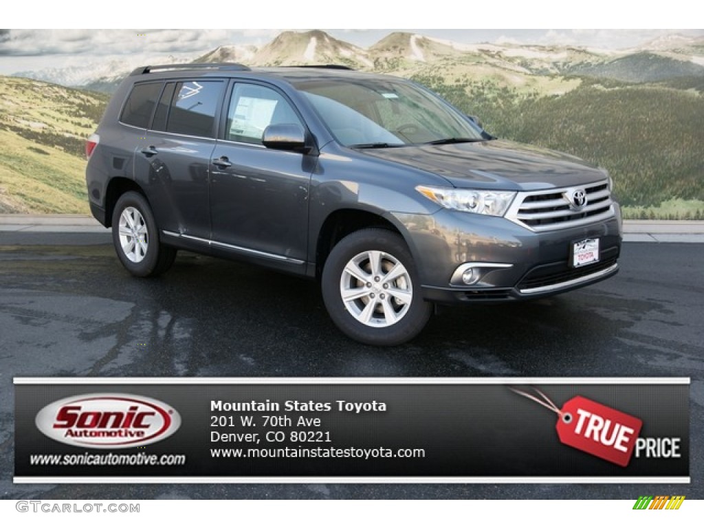 2013 Highlander V6 4WD - Magnetic Gray Metallic / Ash photo #1