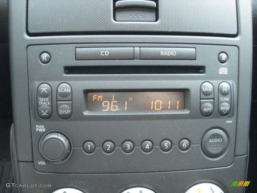 2007 Nissan 350Z NISMO Coupe Audio System Photo #71733740