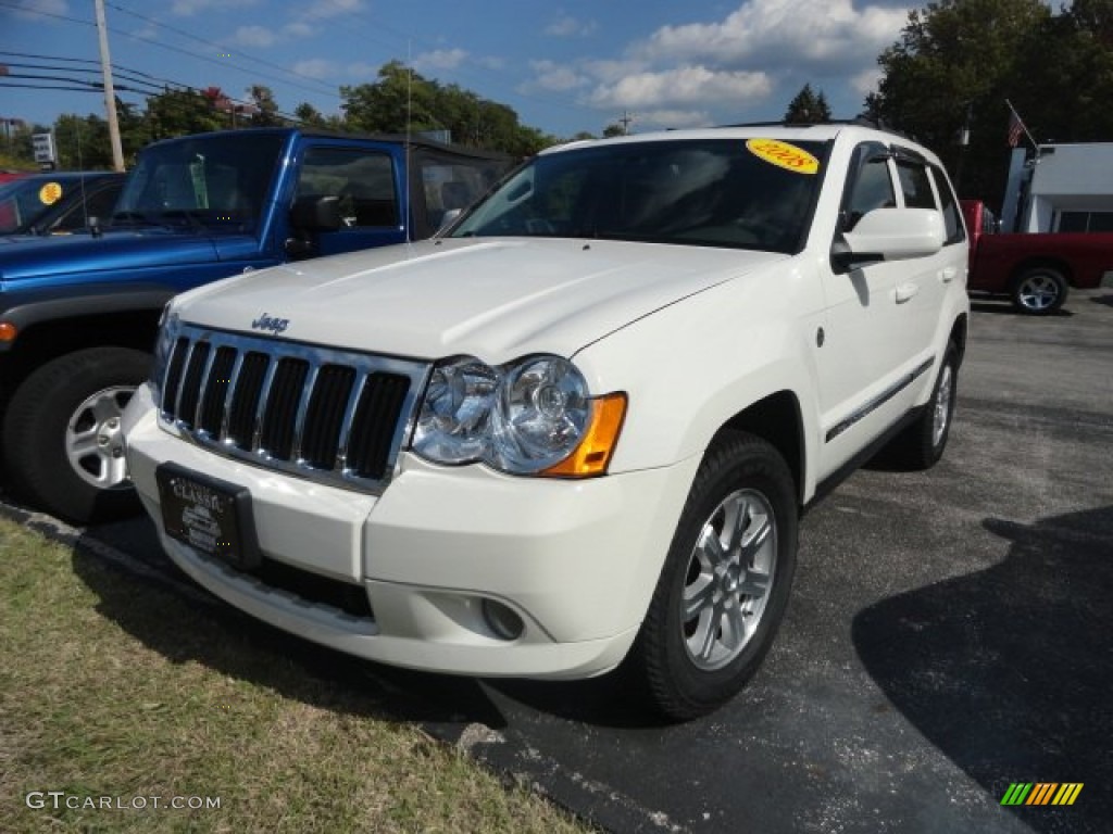 2008 Grand Cherokee Limited 4x4 - Stone White / Dark Khaki/Light Graystone photo #1