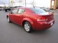 Inferno Red Crystal Pearl - Avenger SXT Photo No. 3