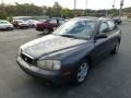 2002 Midnight Gray Hyundai Elantra GLS Sedan  photo #5