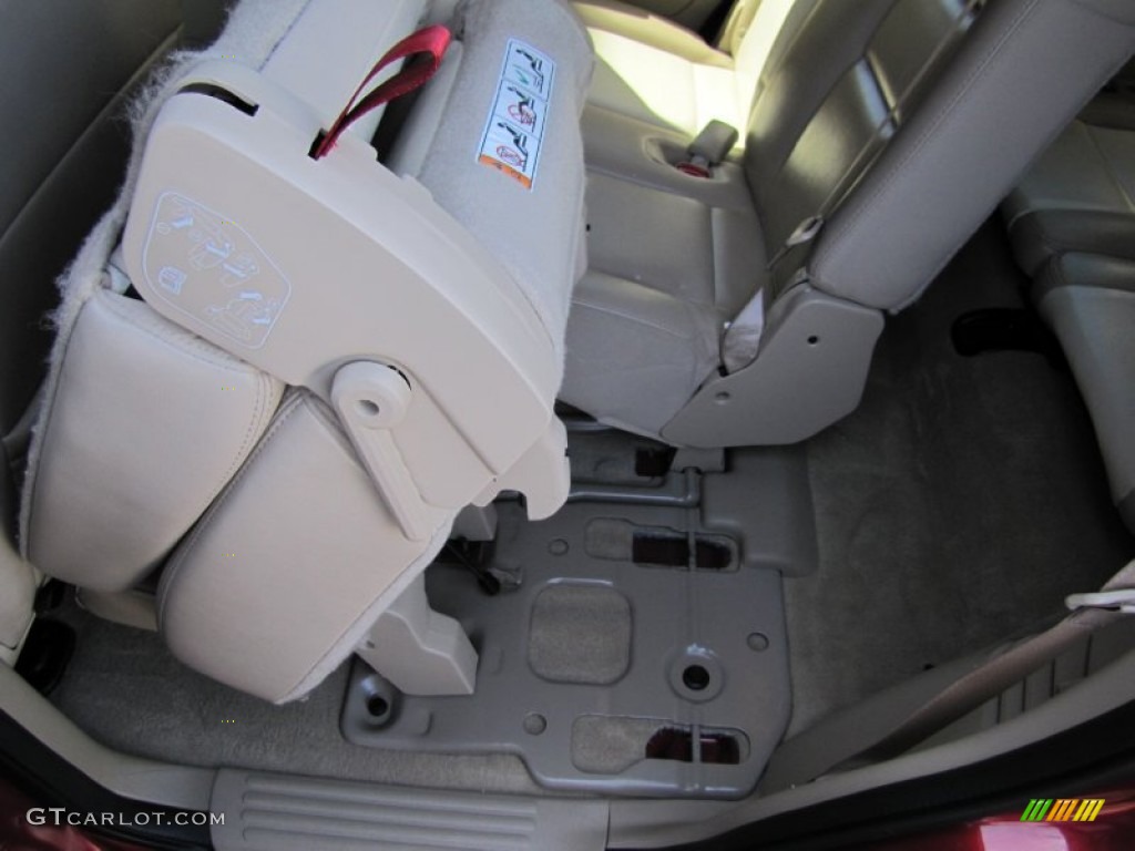 2010 Mountaineer V6 AWD - Sangria Red Metallic / Camel photo #30