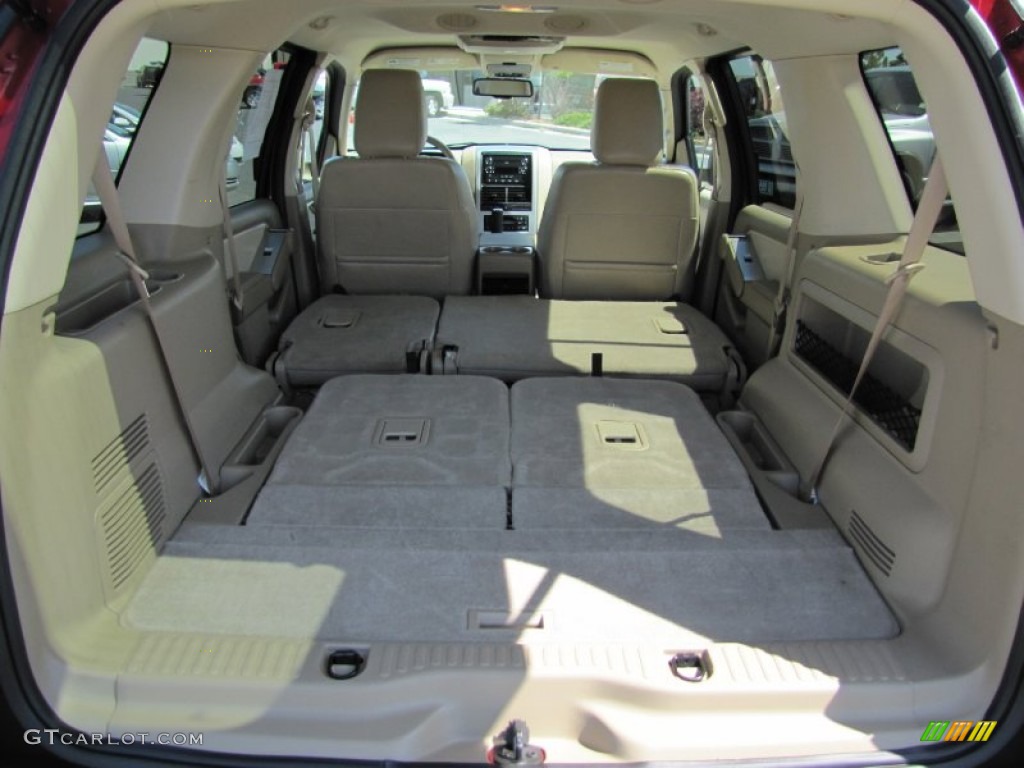 2010 Mountaineer V6 AWD - Sangria Red Metallic / Camel photo #33