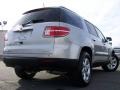 2008 Silver Pearl Saturn Outlook XE AWD  photo #5