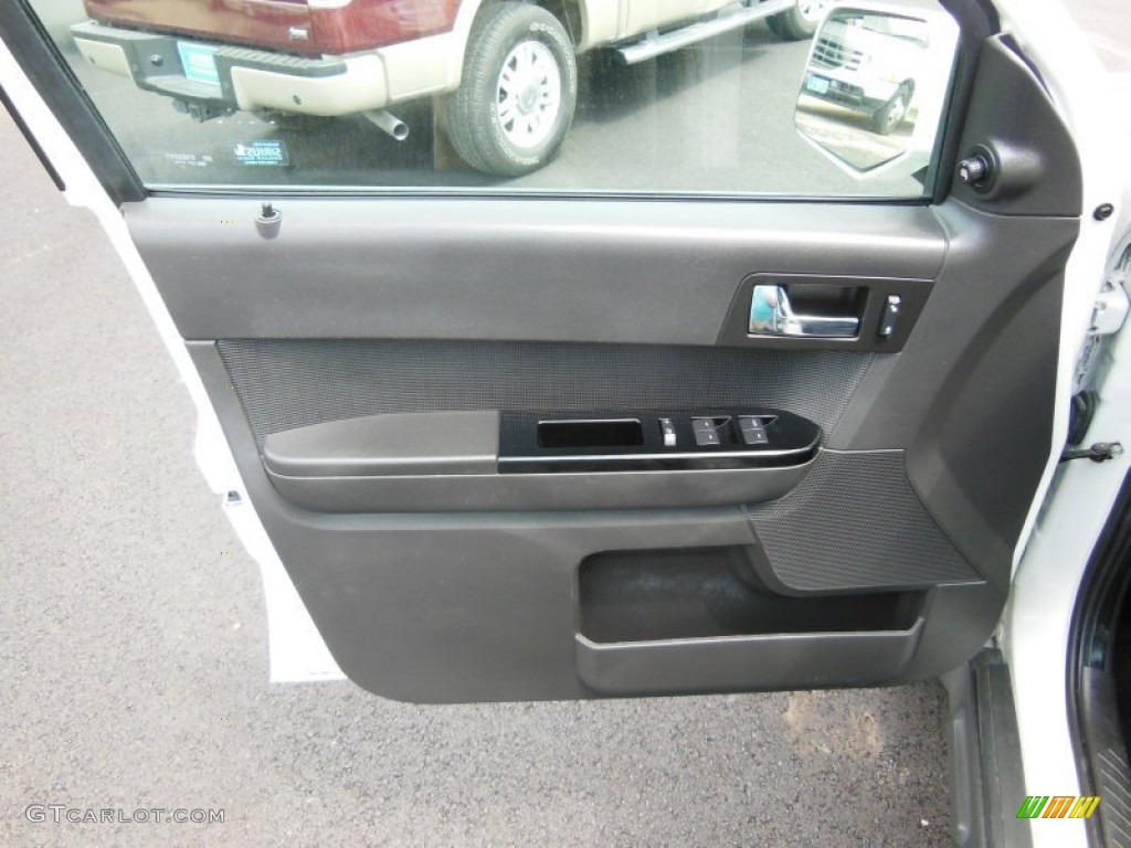 2011 Escape Limited V6 - White Suede / Charcoal Black photo #13