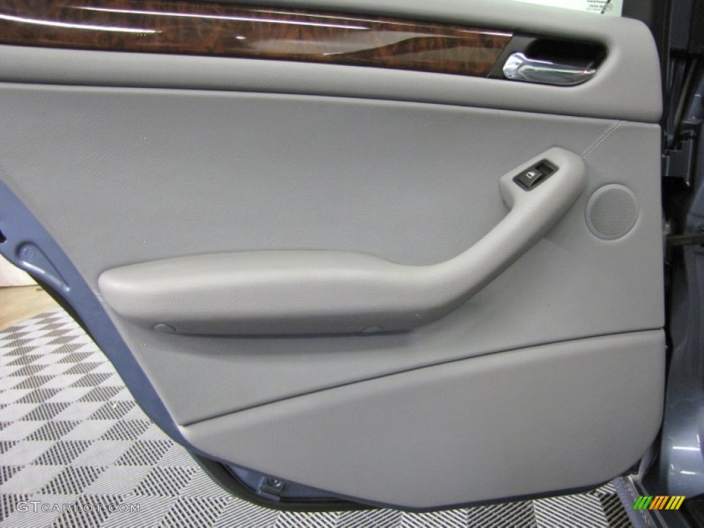 2004 3 Series 325i Sedan - Steel Blue Metallic / Grey photo #14