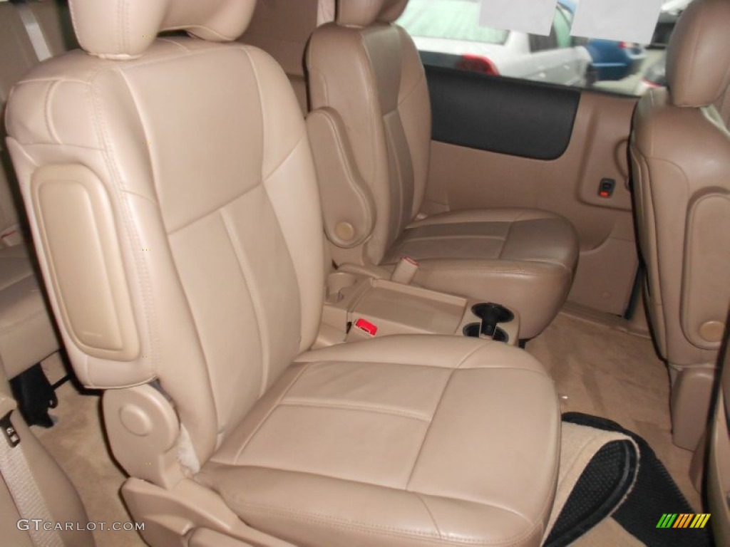 Cashmere Interior 2006 Chevrolet Uplander LT AWD Photo #71741885