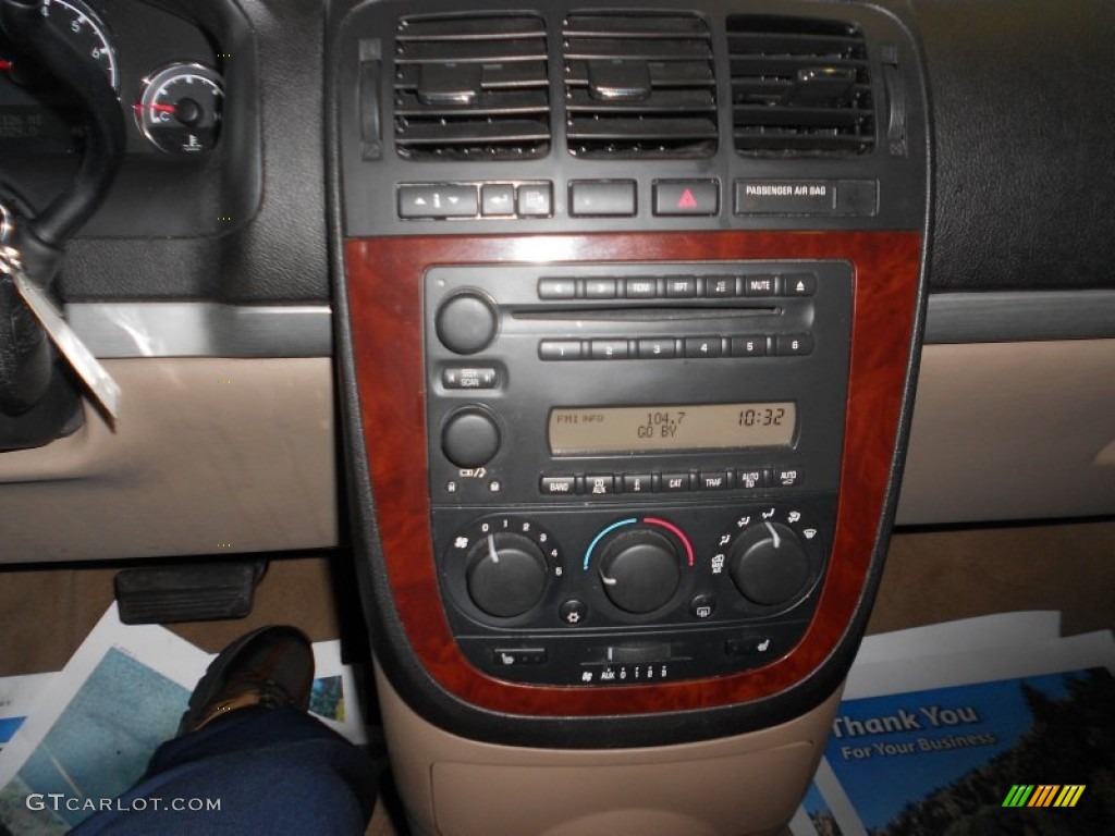 2006 Chevrolet Uplander LT AWD Controls Photos