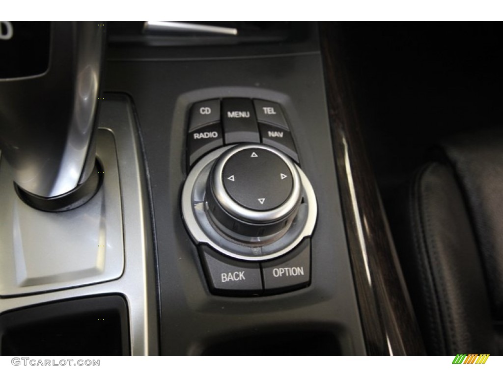2011 BMW X5 xDrive 35i Controls Photo #71743136