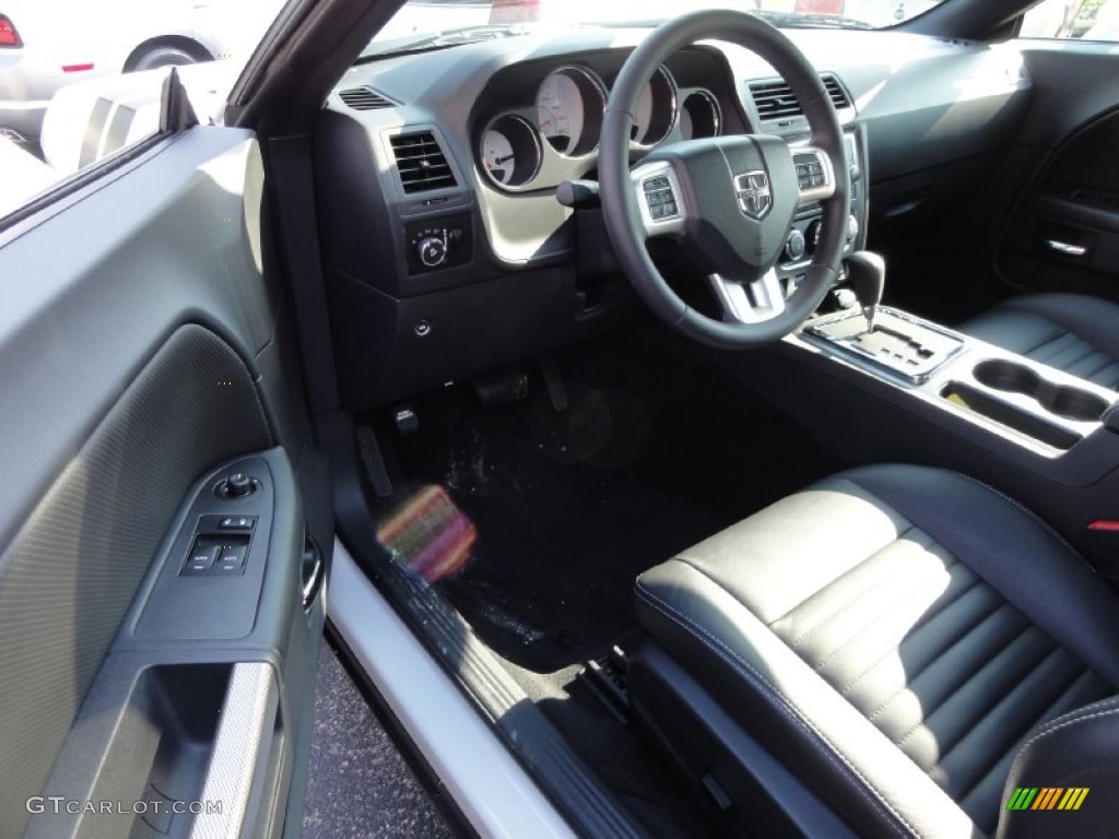 2011 Challenger R/T Plus - Bright White / Dark Slate Gray photo #11