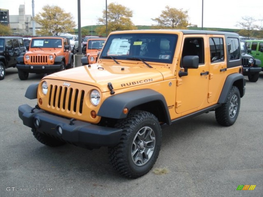 2013 Wrangler Unlimited Rubicon 4x4 - Dozer Yellow / Black photo #2