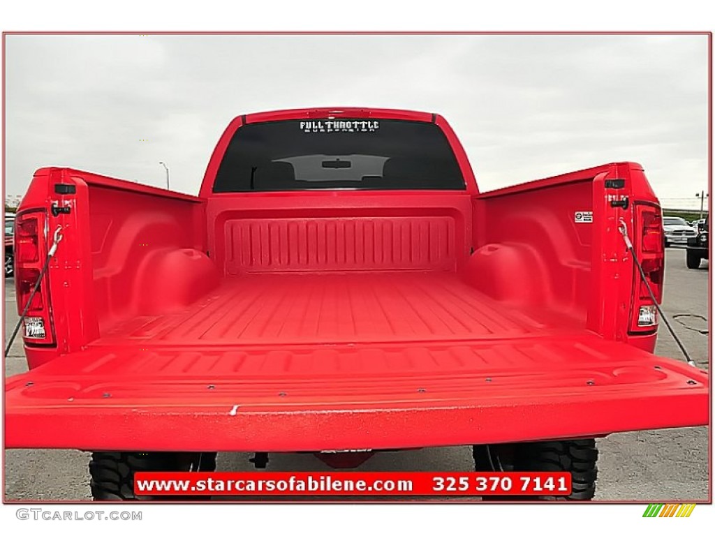 2005 Ram 1500 SLT Quad Cab 4x4 - Flame Red / Dark Slate Gray photo #5