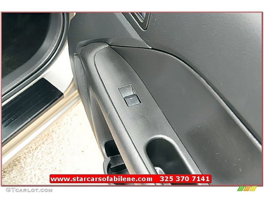 2009 Fusion SE - Vapor Silver Metallic / Charcoal Black photo #23