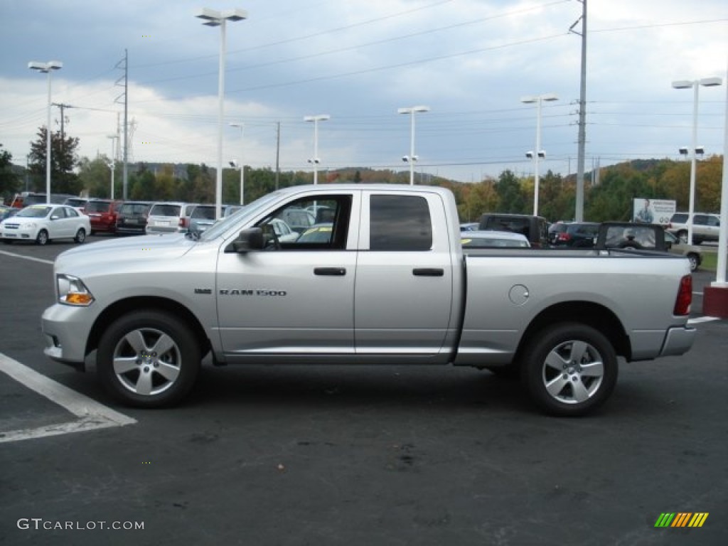 Bright Silver Metallic Dodge Ram 1500