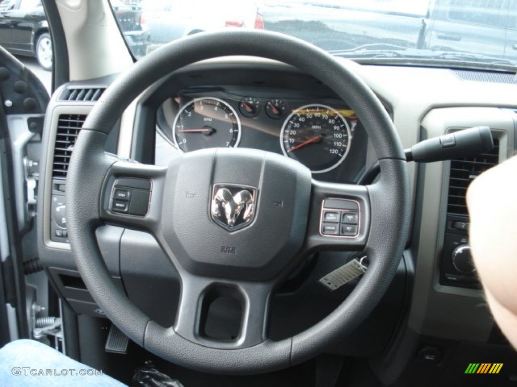 2012 Ram 1500 Express Quad Cab 4x4 - Bright Silver Metallic / Dark Slate Gray/Medium Graystone photo #18