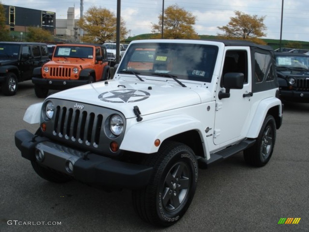 2012 Wrangler Oscar Mike Freedom Edition 4x4 - Bright White / Freedom Edition Black Tectonic/Quick Silver Accent photo #2