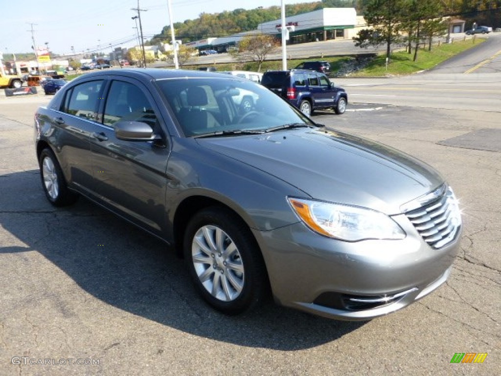 2013 200 Touring Sedan - Tungsten Metallic / Black photo #7