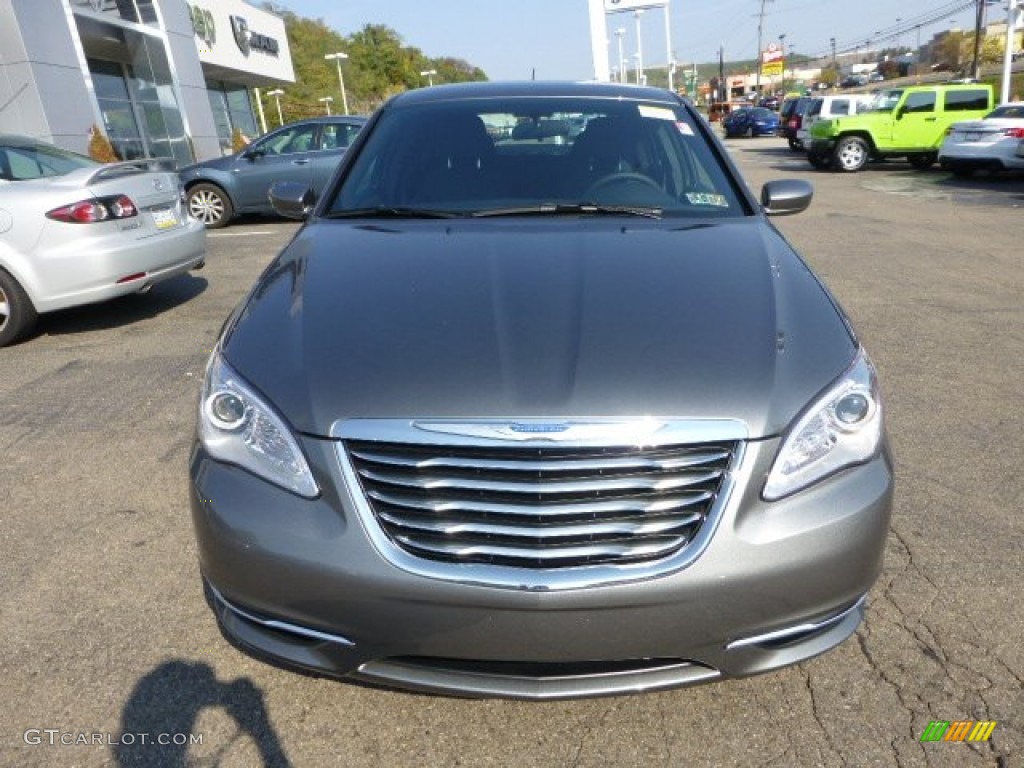 2013 200 Touring Sedan - Tungsten Metallic / Black photo #8